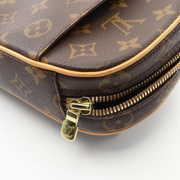 LOUIS VUITTON Brown Monogram Leather Fanny Pack - Picture 8 of 8